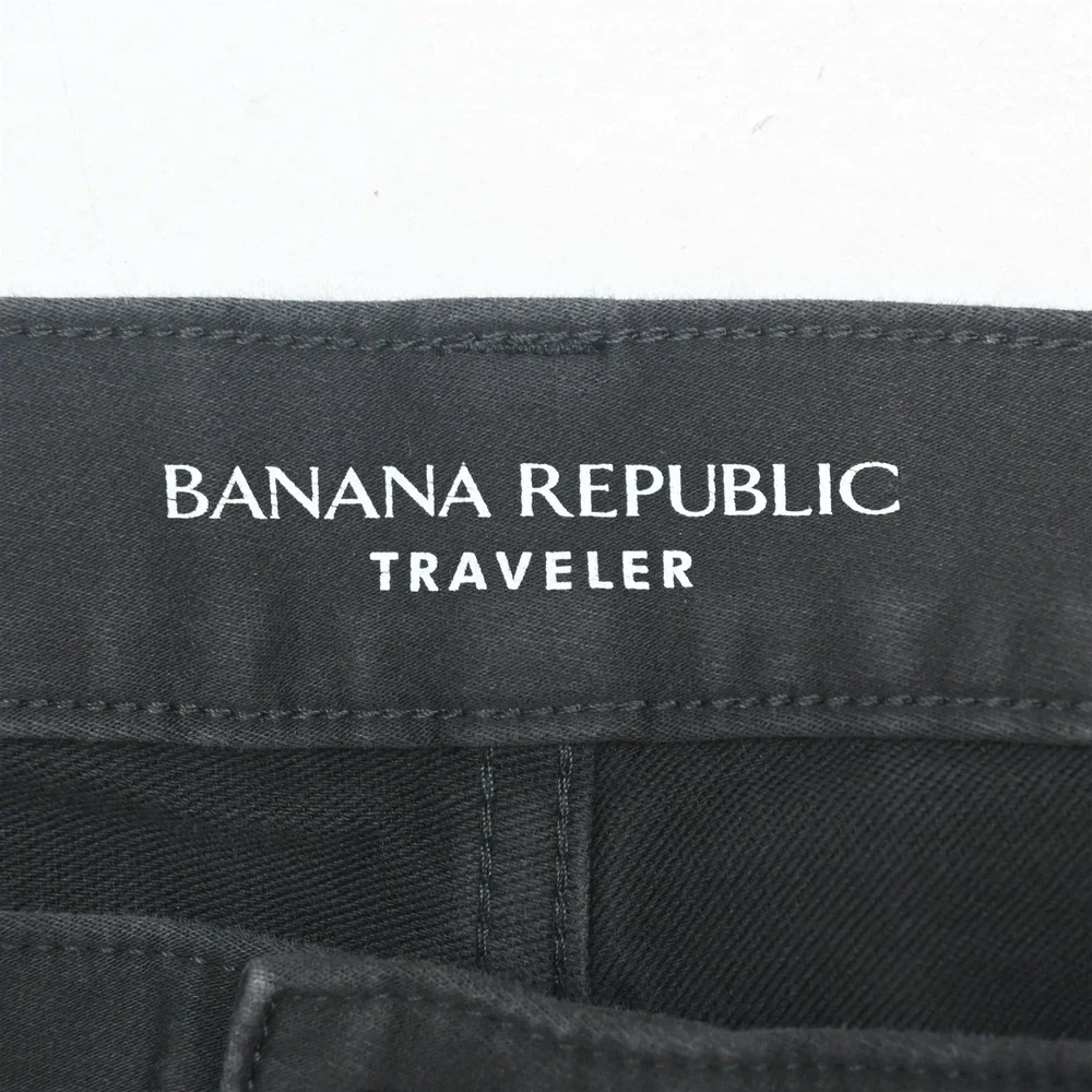 Banana Republic 34x30 Charcoal Gray Brushed Traveler Athletic Tapered Mens Jeans